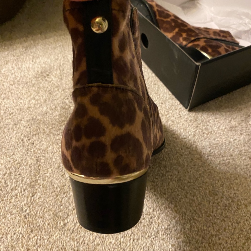 Gorgeous Nine West Booties!  Worn ONCE!
